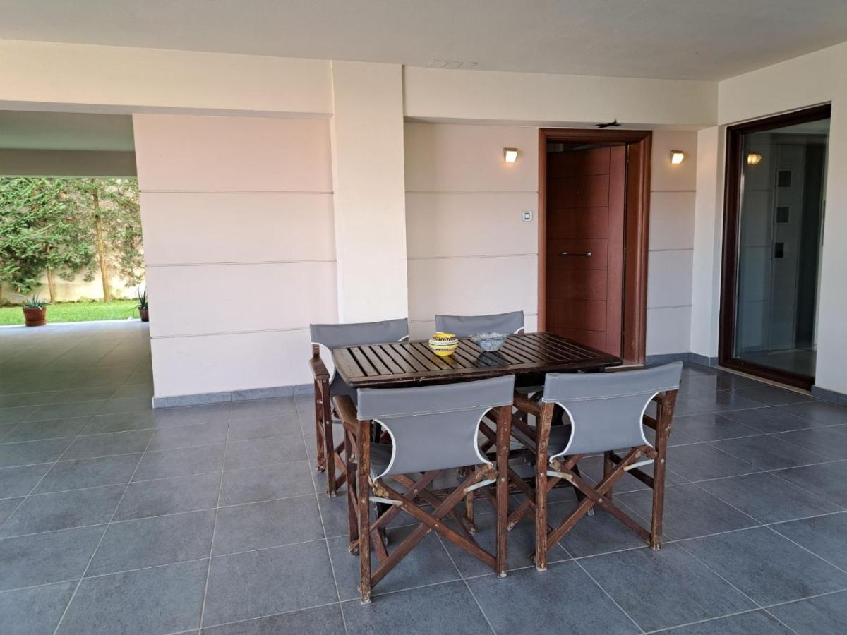 Flat With Garden In