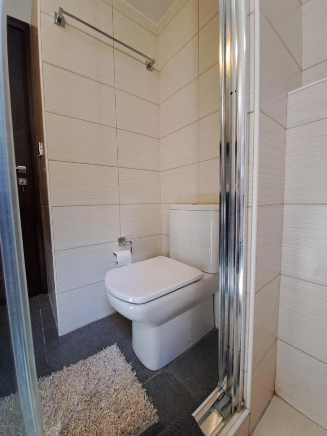 Flat With Garden In