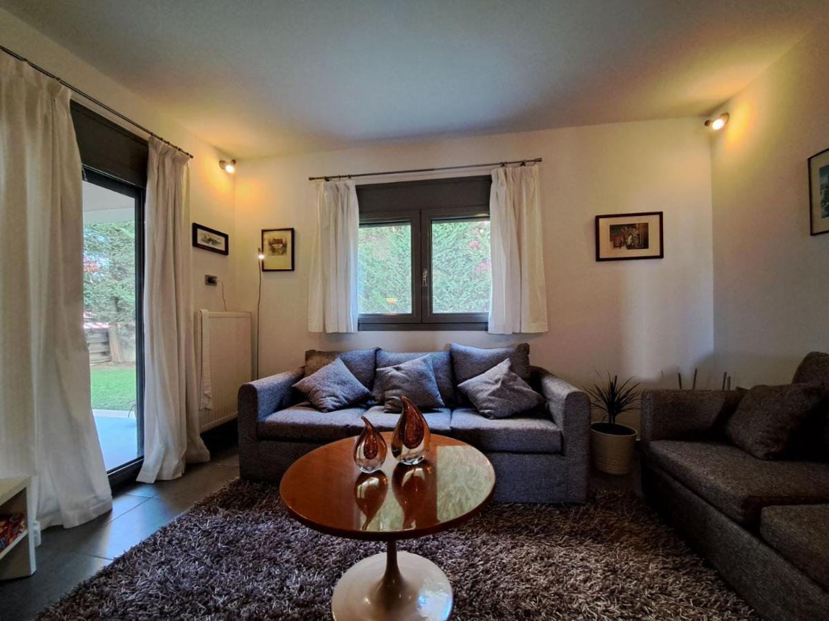 Flat With Garden In Apartment