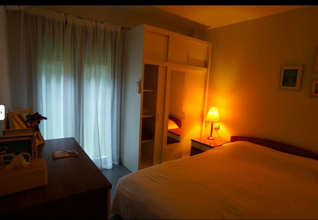 Flat With Garden In *